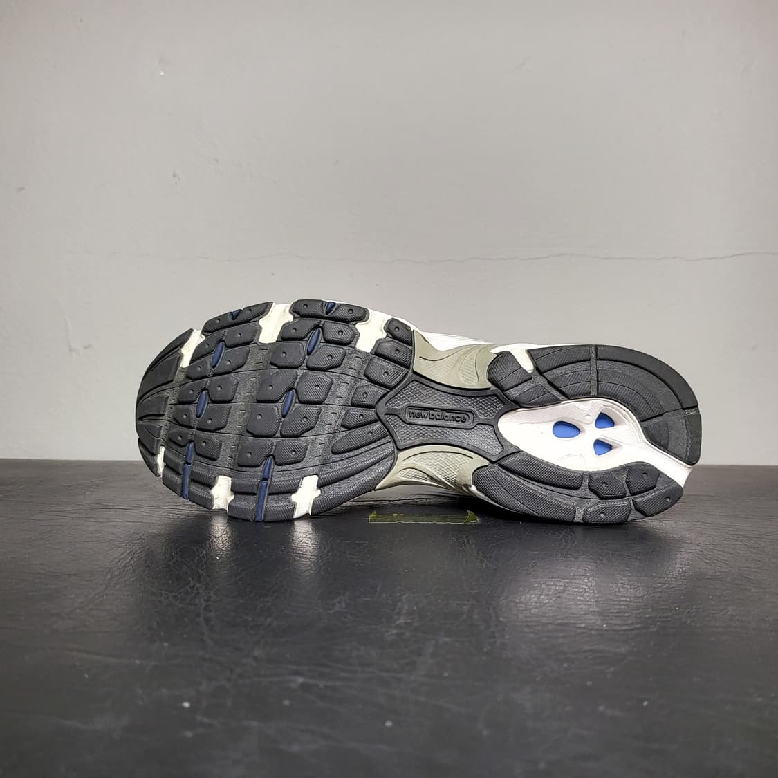뉴발란스 운동화 240m 상품이미지9