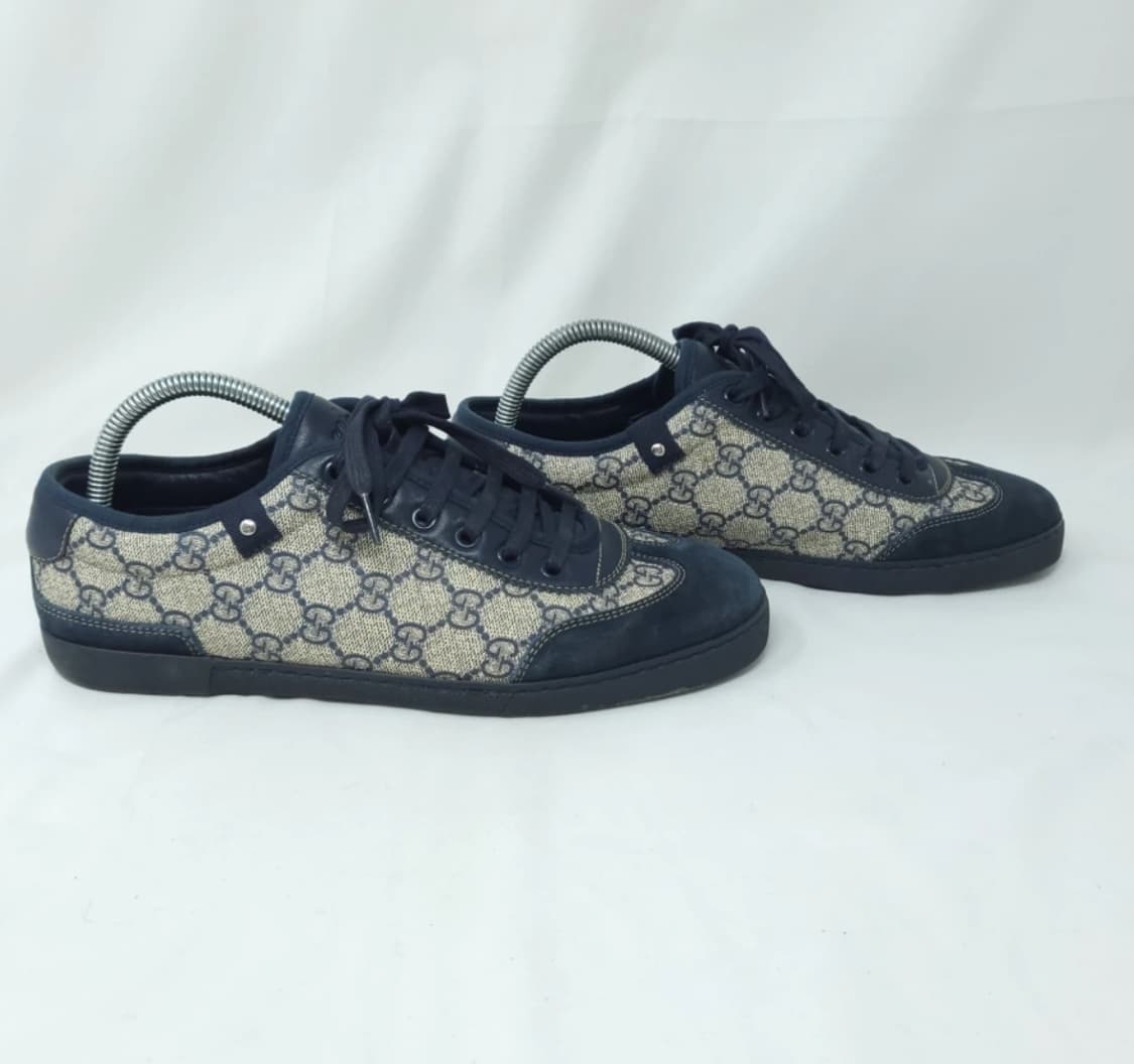 구찌 GG 패턴 네이비 스니커즈 6 상품이미지3