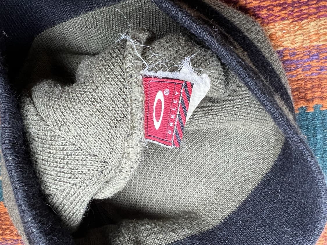 오클리 로고 니트 비니 상품이미지3