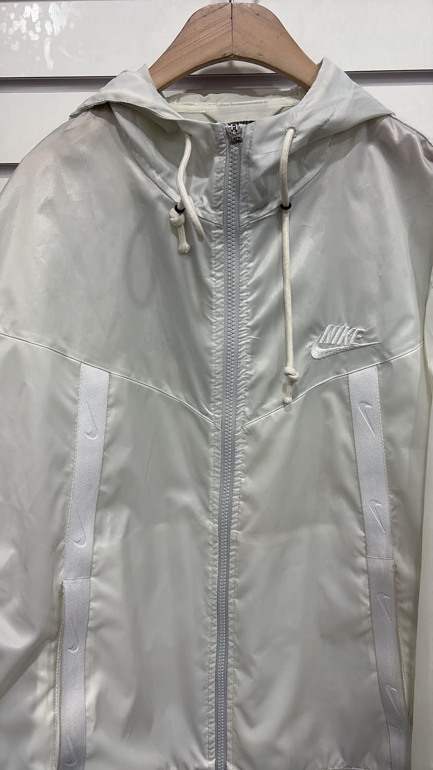 나이키 바람막이 화이트 M~ L 상품이미지3