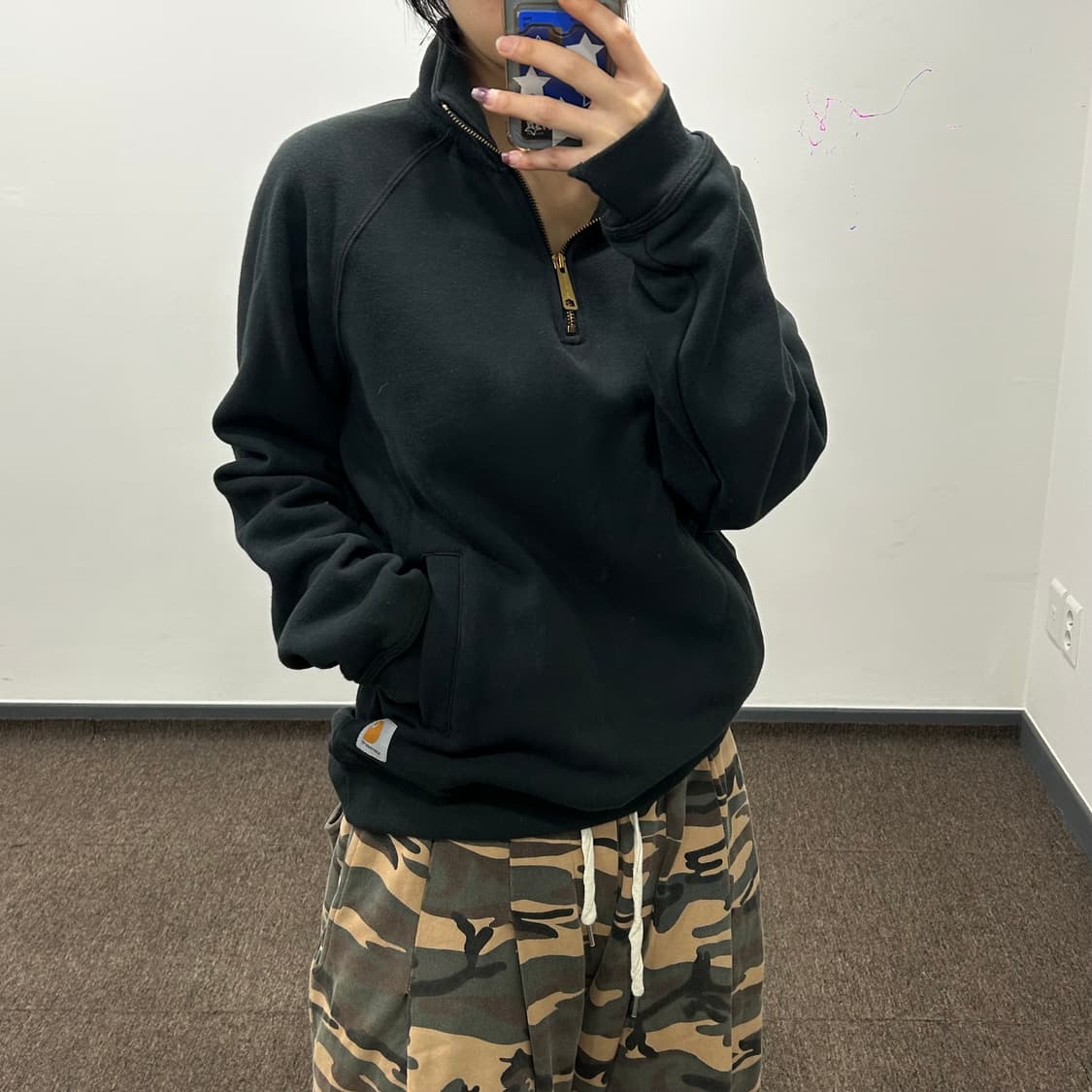 Carhartt 칼하트 릴렉스핏 블랙 반집업 상품이미지1