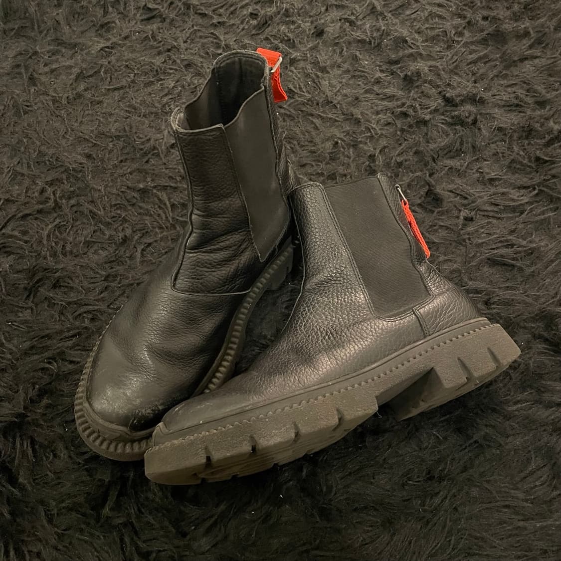 디젤 패널 디테일 첼시부츠 상품이미지1