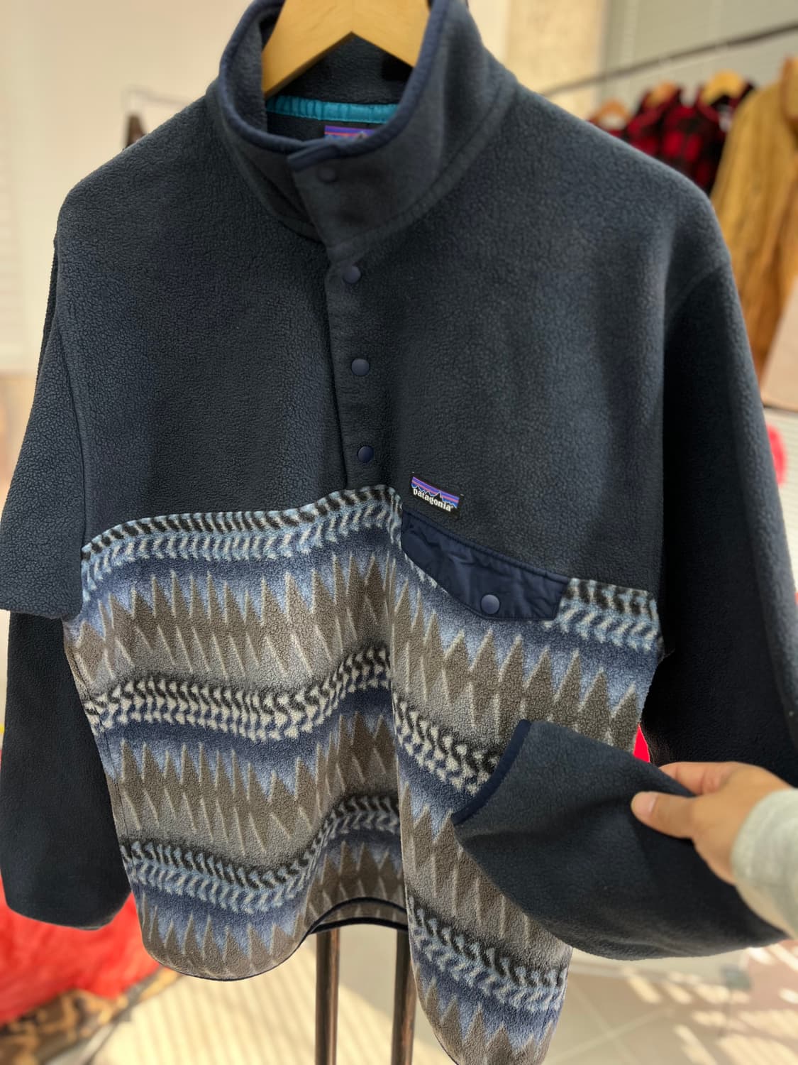 파타고니아 신칠라 스냅티 플리스 풀오버  M 상품이미지3