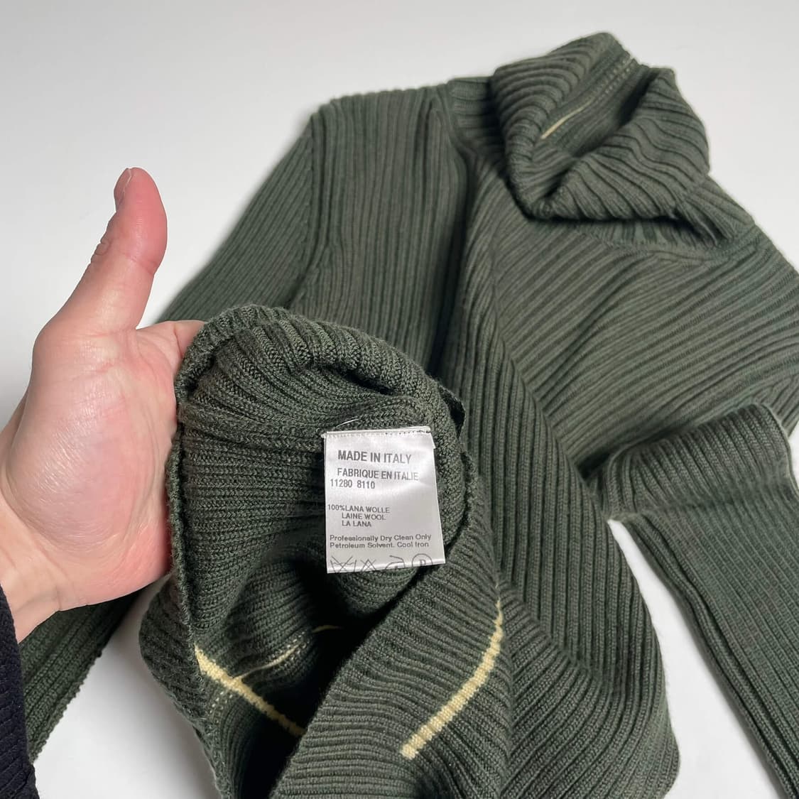 Byblos 화이트 크로스 울 100 터틀넥 니트 (italy)  상품이미지7