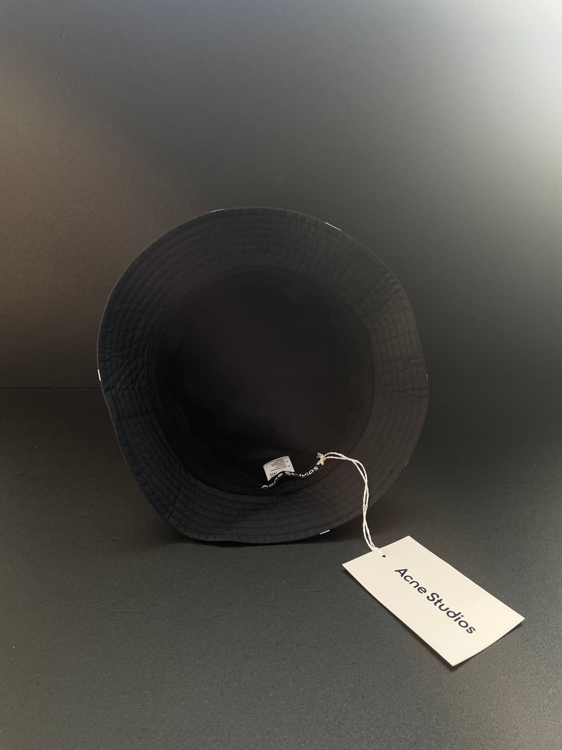 [F] 아크네 스튜디오 페이스 모티브 버킷햇 [새상품] 상품이미지5