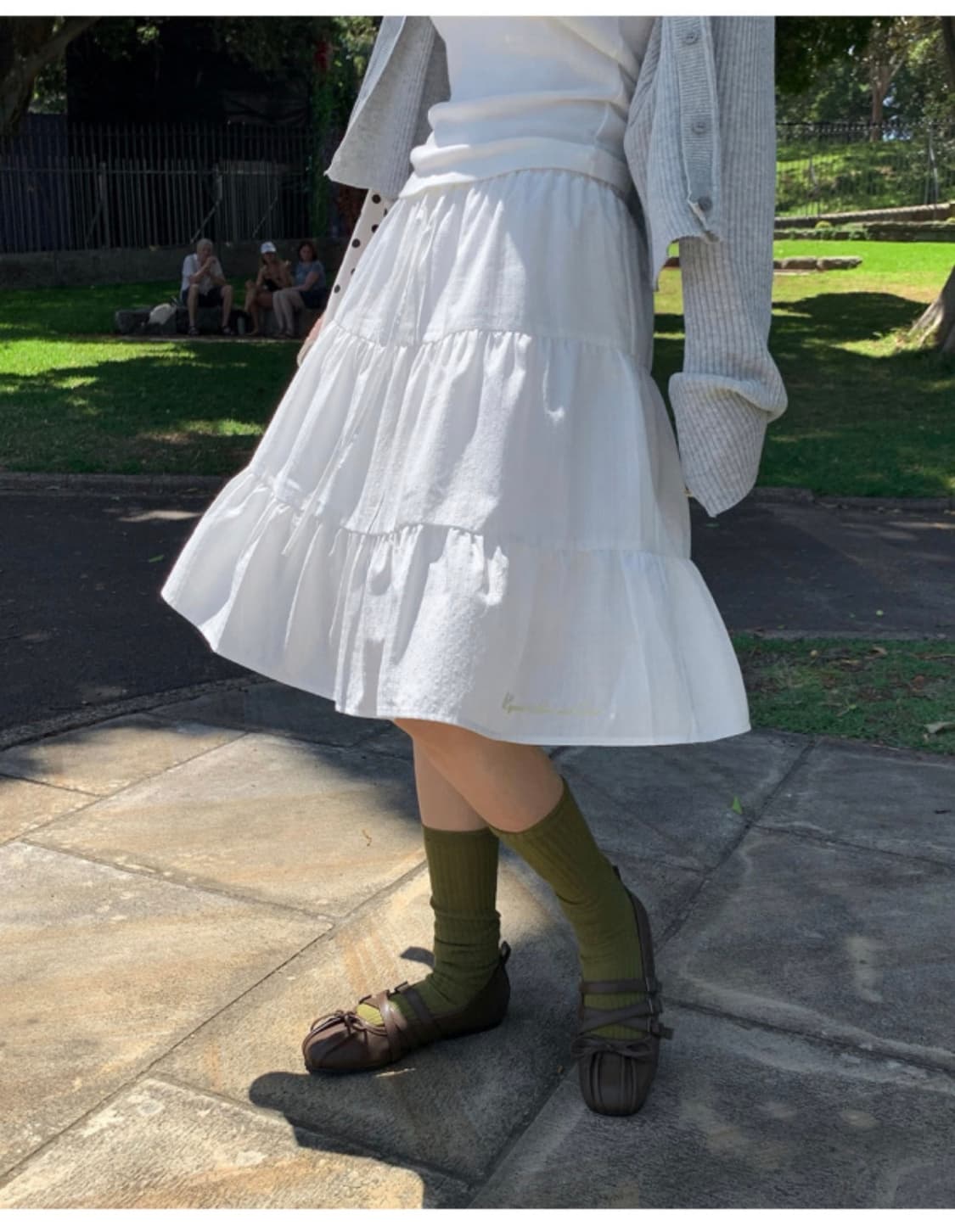 베이델리 캉캉 미디 스커트 화이트 상품이미지1