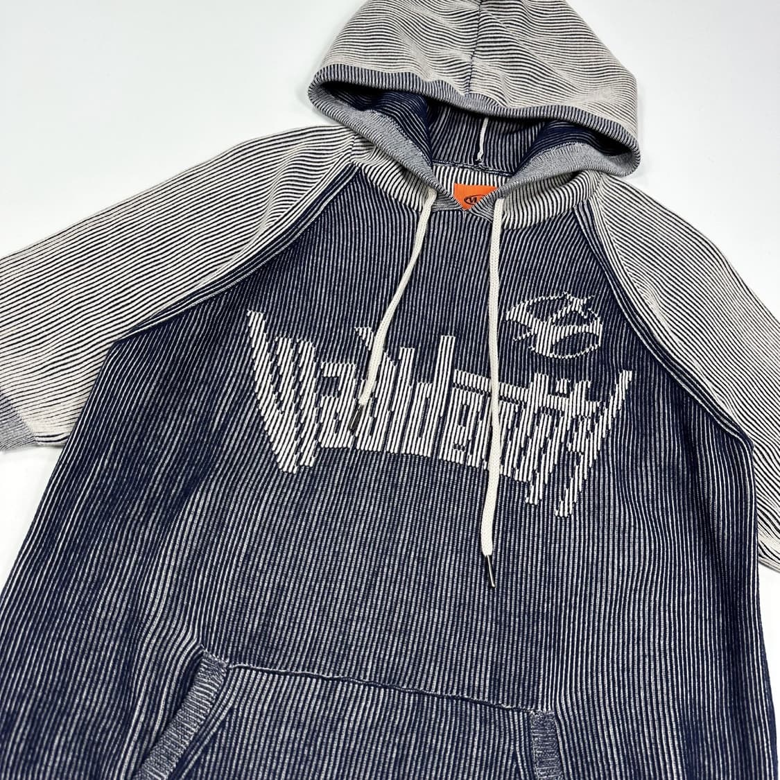 VTG 빈티지 차콜 후디 반팔니트 (M) 상품이미지3