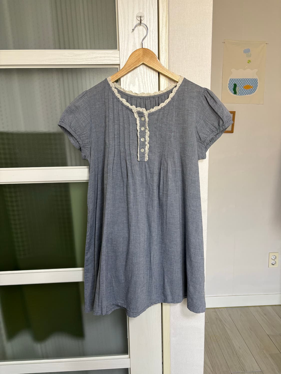 크로쉐 버튼 반소매 블라우스 상품이미지1