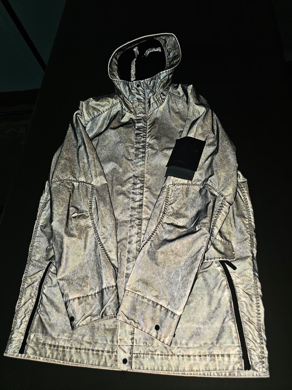 스톤아일랜드 플레티드 리플렉티브 더스트 피니시 자켓 상품이미지6