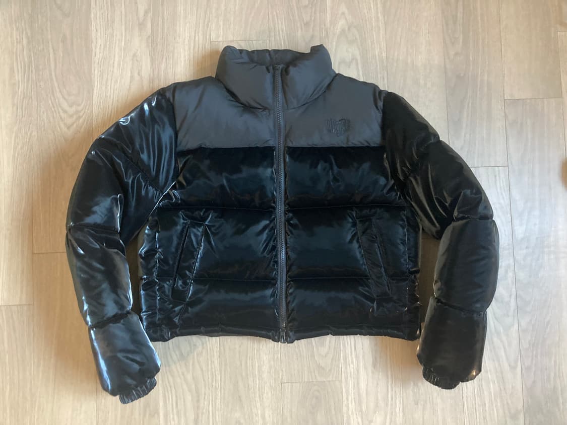 러브이즈트루 글로시 숏패딩 블랙 상품이미지3