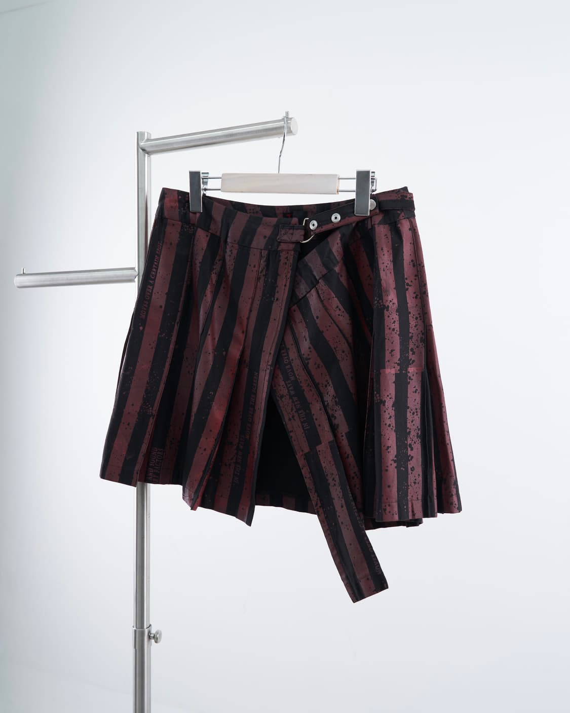 h.NAOTO 펑크 버튼 랩 스커트 상품이미지3