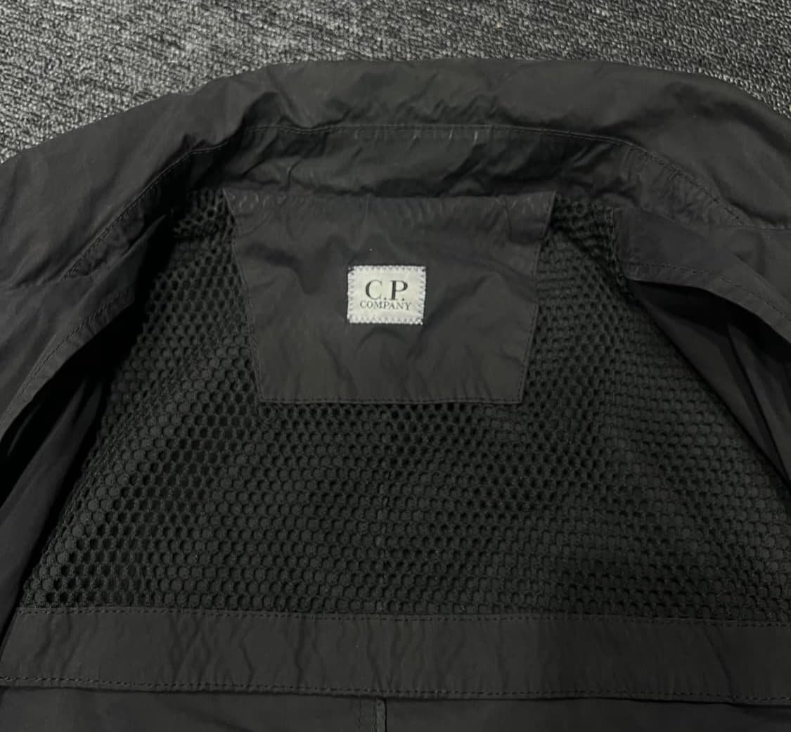 CP컴퍼니 사이드 렌즈 나일론 코트 상품이미지5