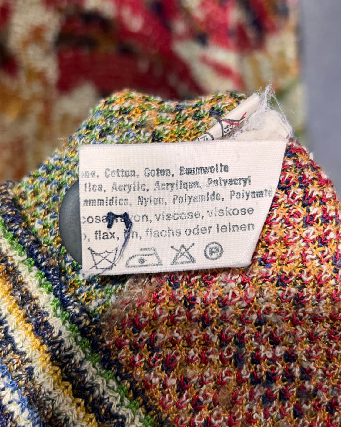 L 미쏘니 스포츠 입체 패턴 가디건 상품이미지6