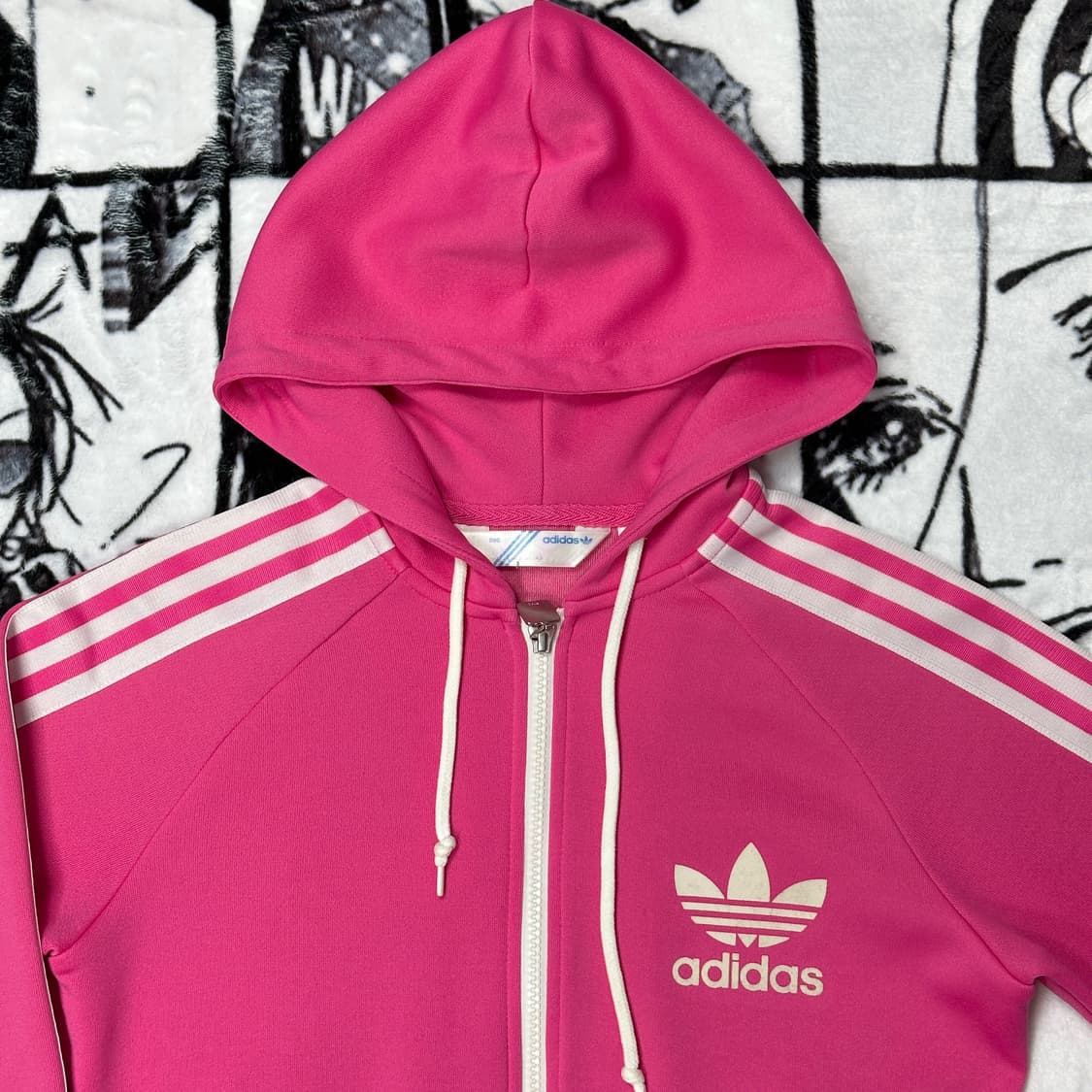 아디다스 빅로고 핑크색 후드져지 상품이미지3