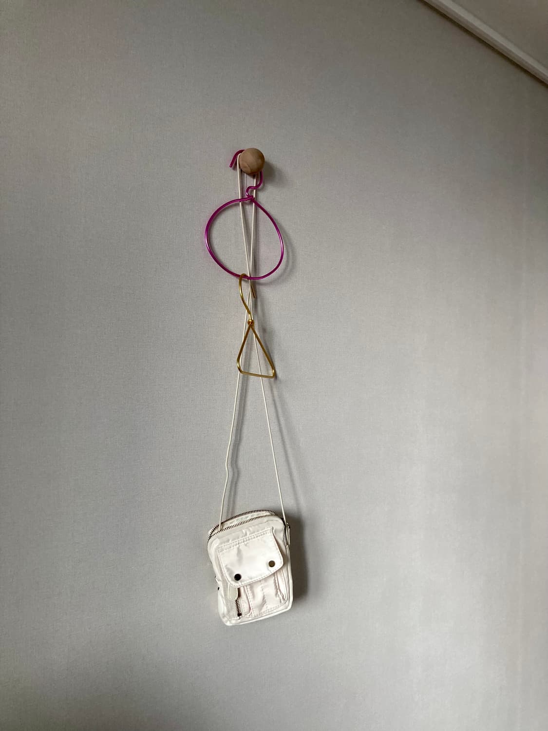 기준 미니백 나일론 화이트 상품이미지1