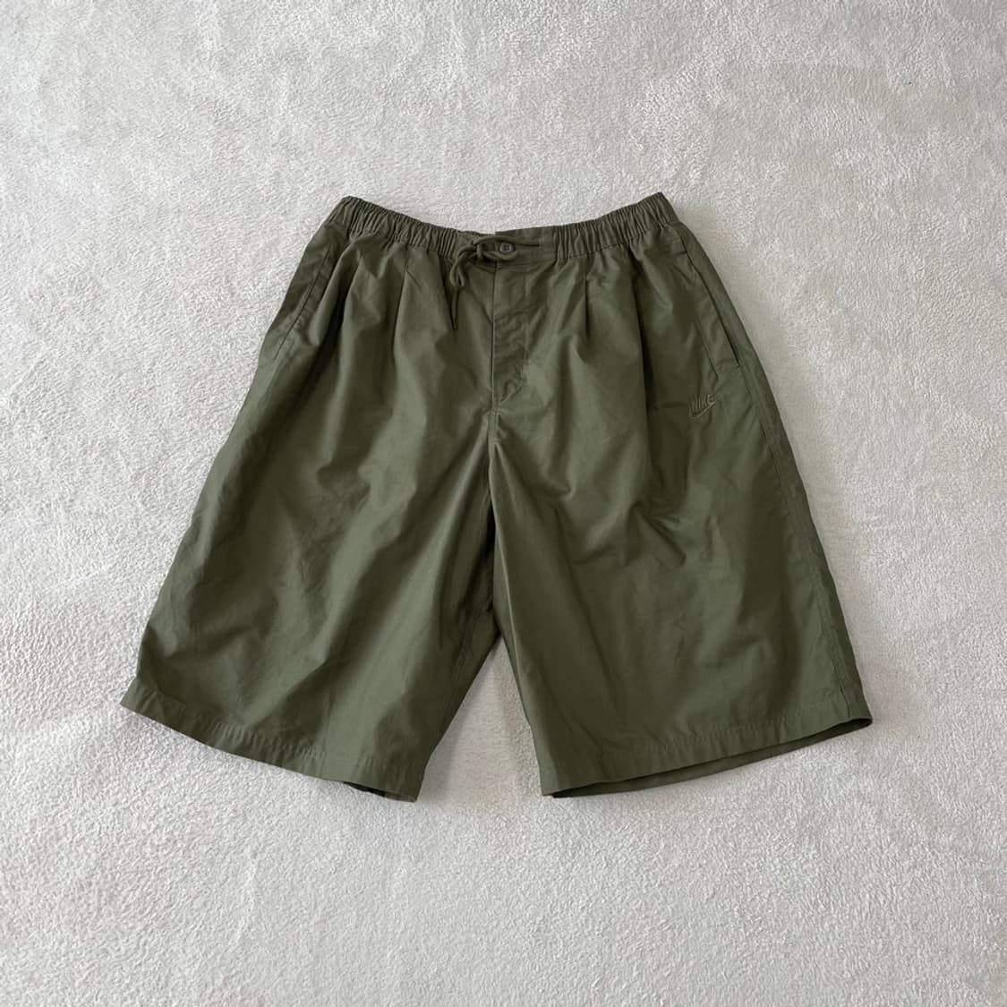 XL 나이키 신형 클럽쇼츠 반바지 버뮤다 카키 상품이미지1