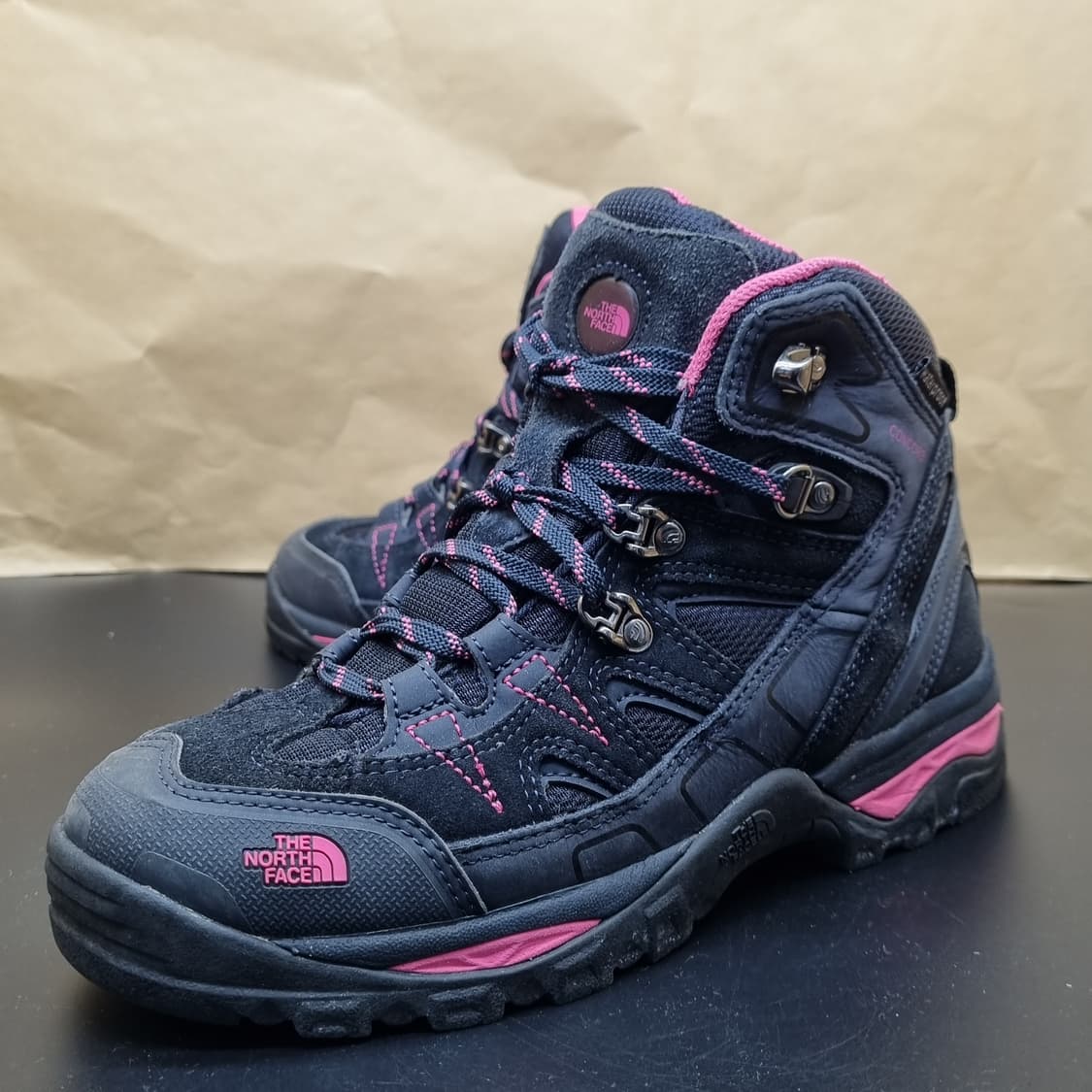 노스페이스 여성등산화240  상품이미지1