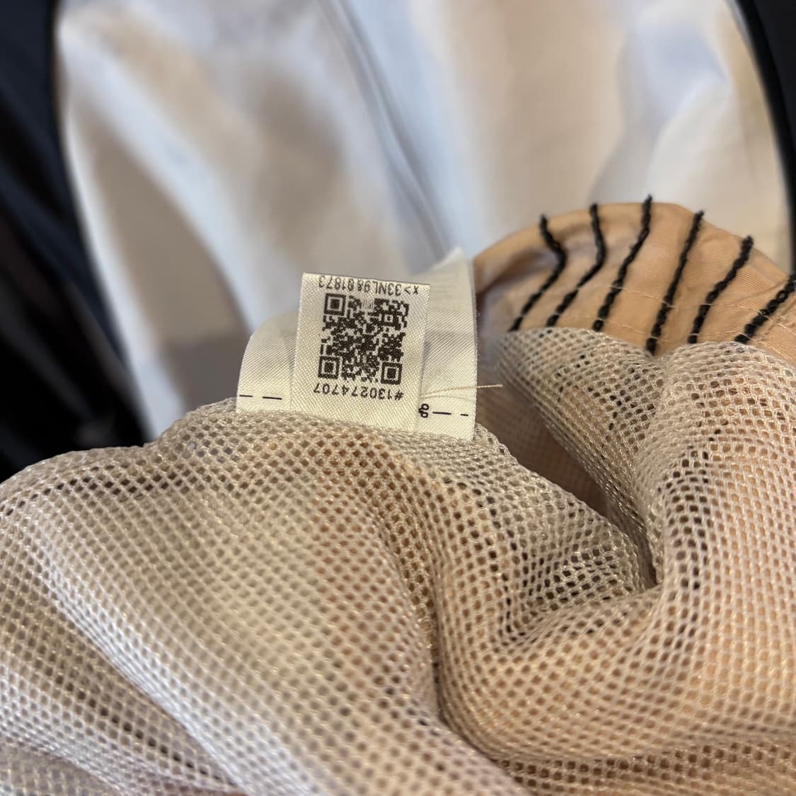 아디다스 우븐 아노락 반집업 웜업 상품이미지9