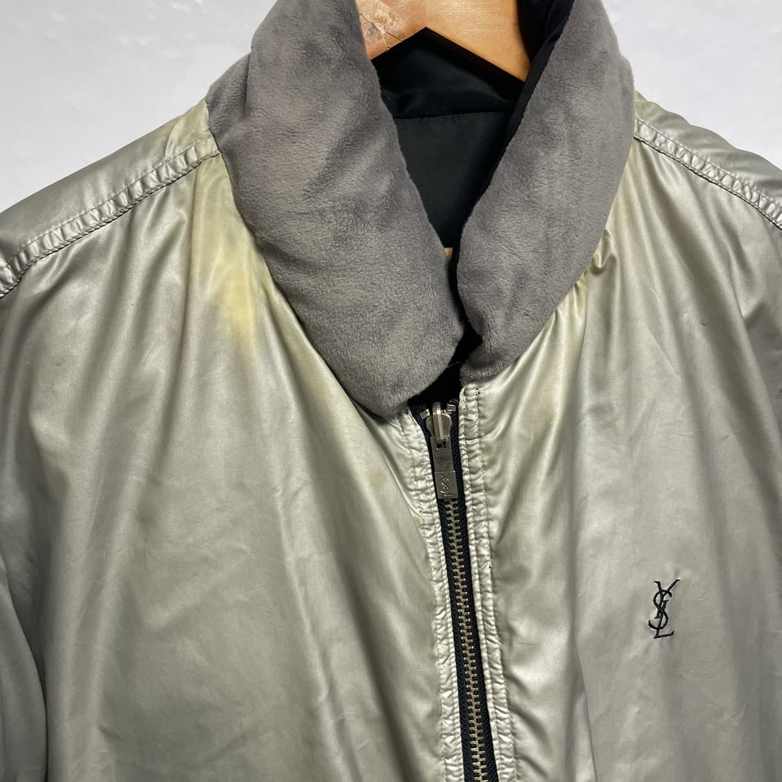 입생로랑 리버시블 블랙/실버 다운 패딩 점퍼 105 상품이미지9