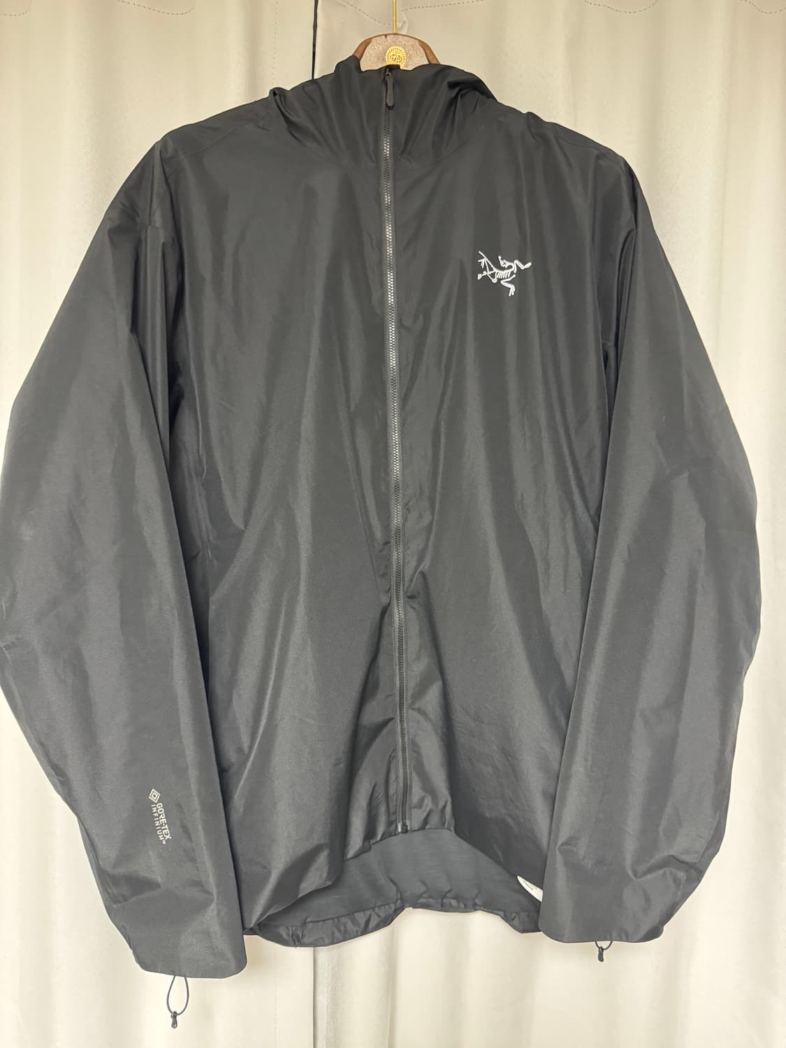 아크테릭스 솔라노 후디 상품이미지1