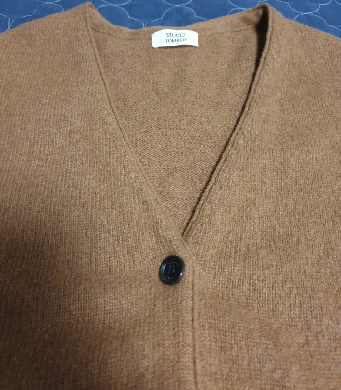 스튜디오톰보이 라운드넥 포멀 울 가디건 브라운 (F) 상품이미지2