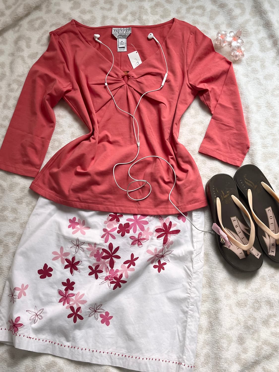 Shirring sleeve tee + Red skirt 상품이미지1