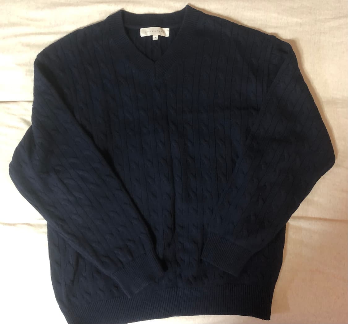 브라운야드 꽈배기 브이넥 니트 상품이미지3