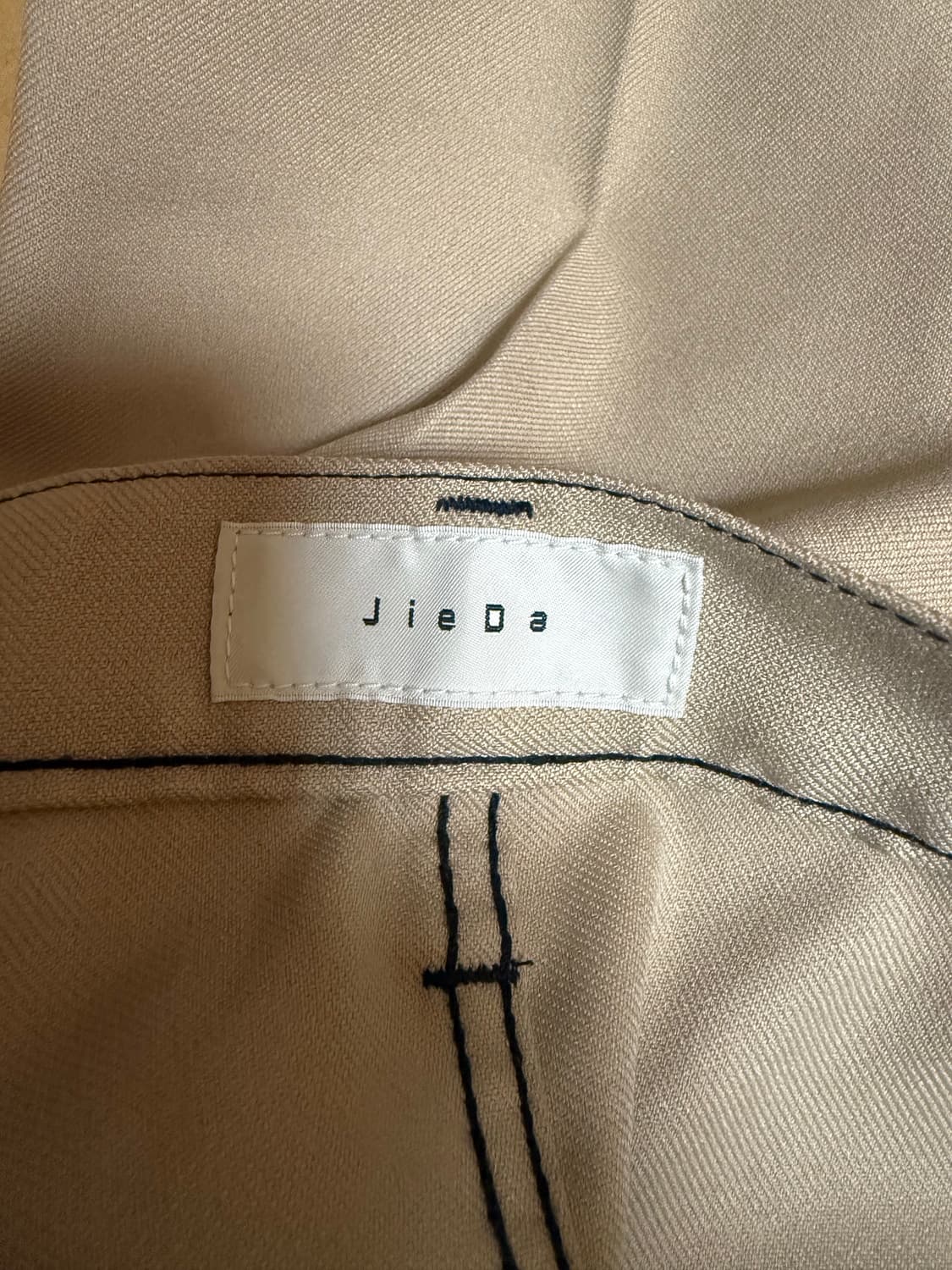 JieDa 지에다 플레어 팬츠 부츠컷 베이지 2사이즈 상품이미지4