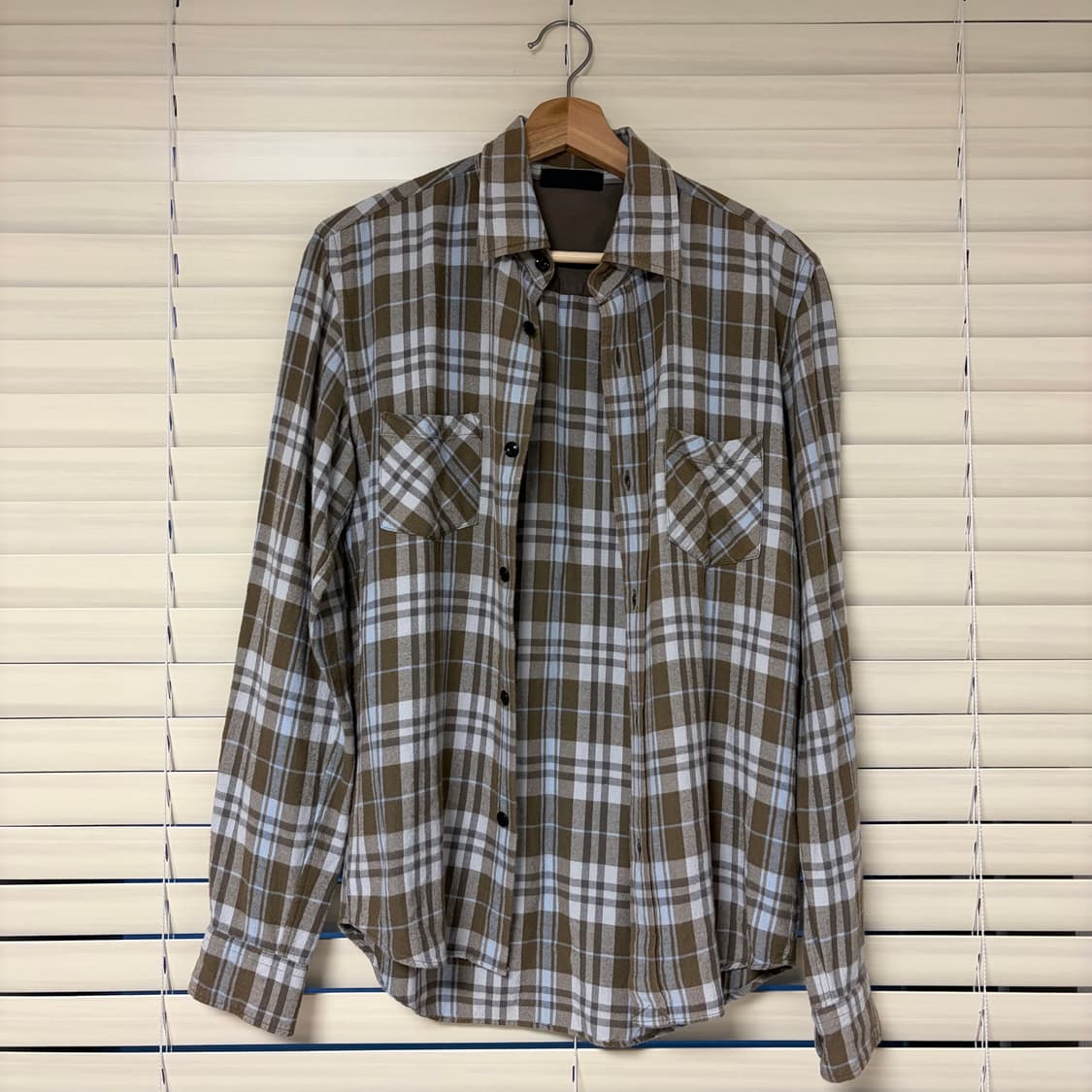 언유즈드 UNUSED 투포켓 레이온 플란넬 셔츠 브라운 3 상품이미지1