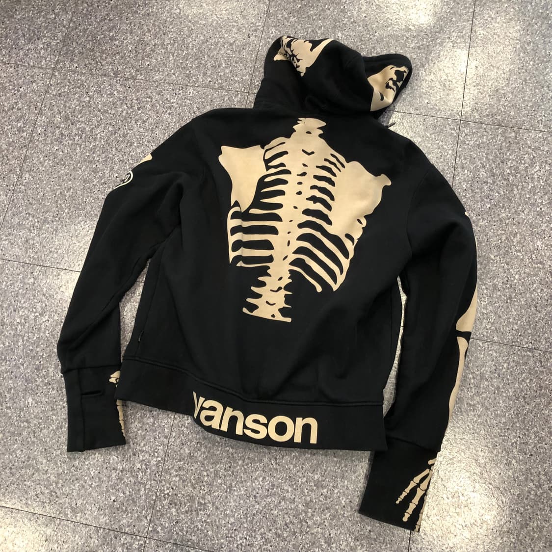 밴슨 본 스켈레톤 넥 워머 후드집업 상품이미지5