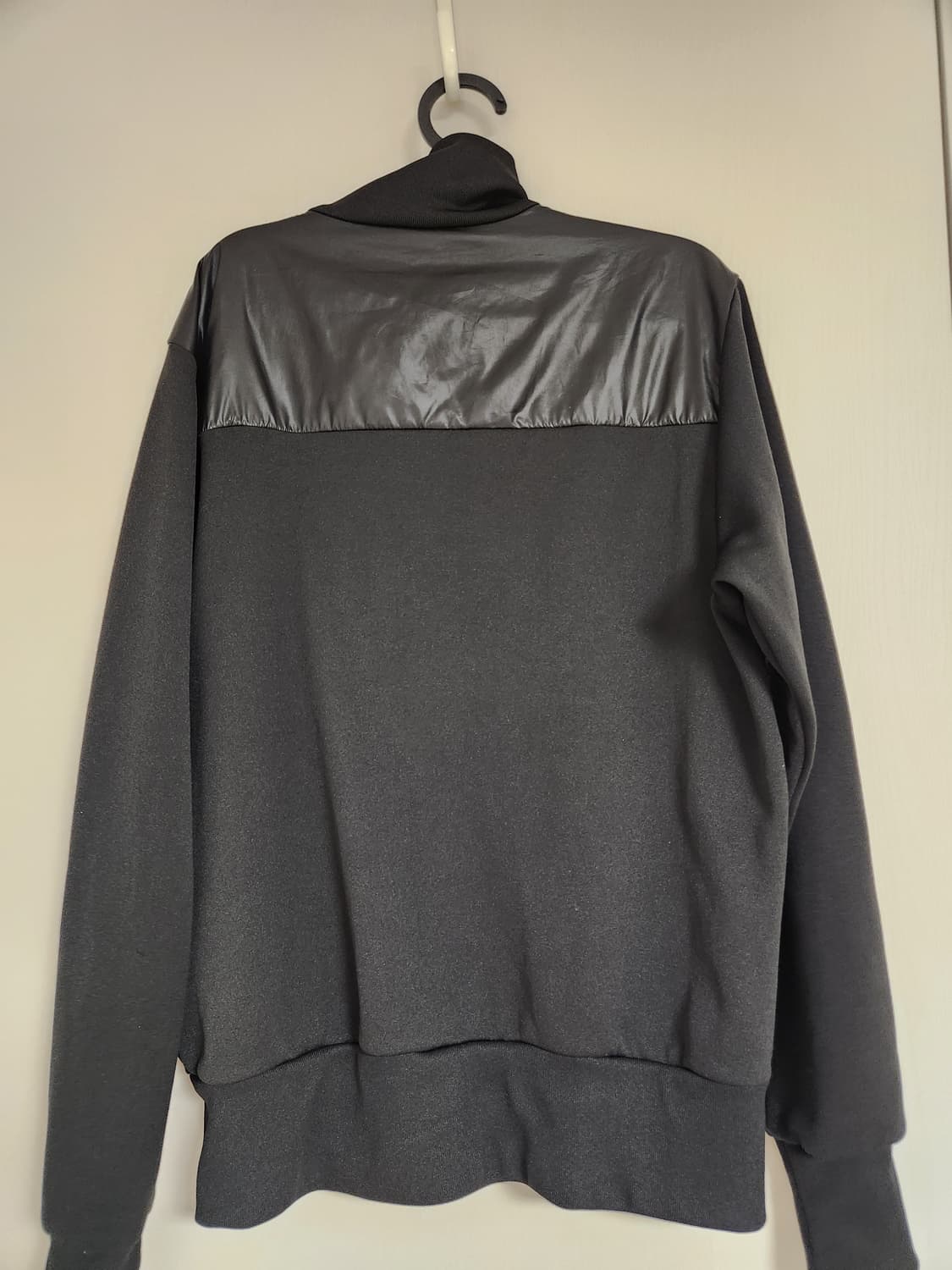아디다스 유광 블랙 져지 트랙탑 XL 상품이미지2