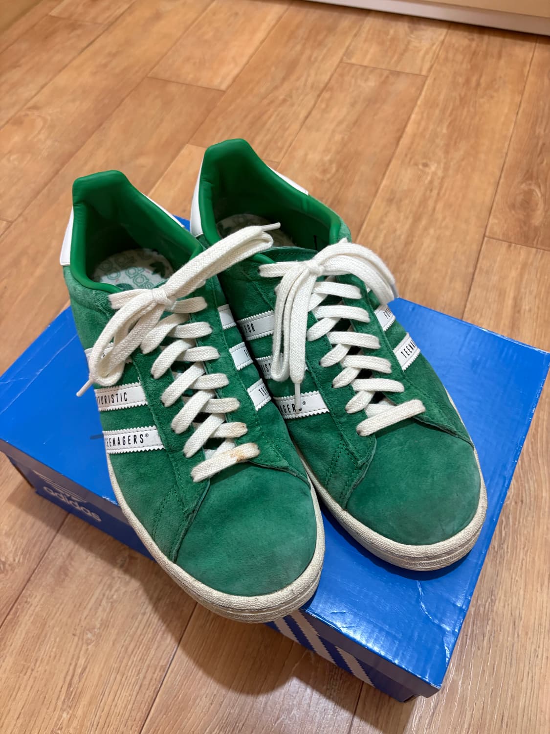 아디다스 x 휴먼메이드 캠퍼스 270 상품이미지1