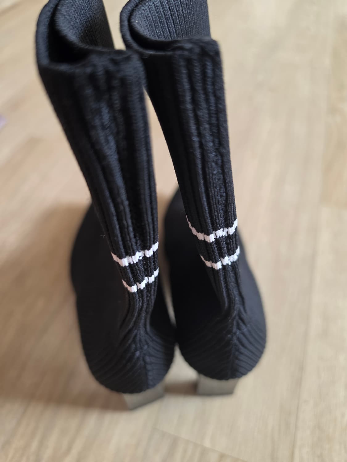 샤넬로고부츠 240 상품이미지3