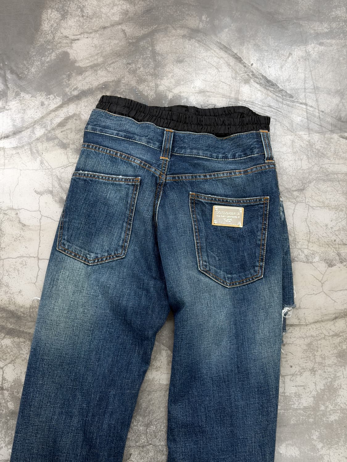 돌체앤가바나 언더웨어 레이어드 새깅 디스트로이드 데님 팬츠 상품이미지5