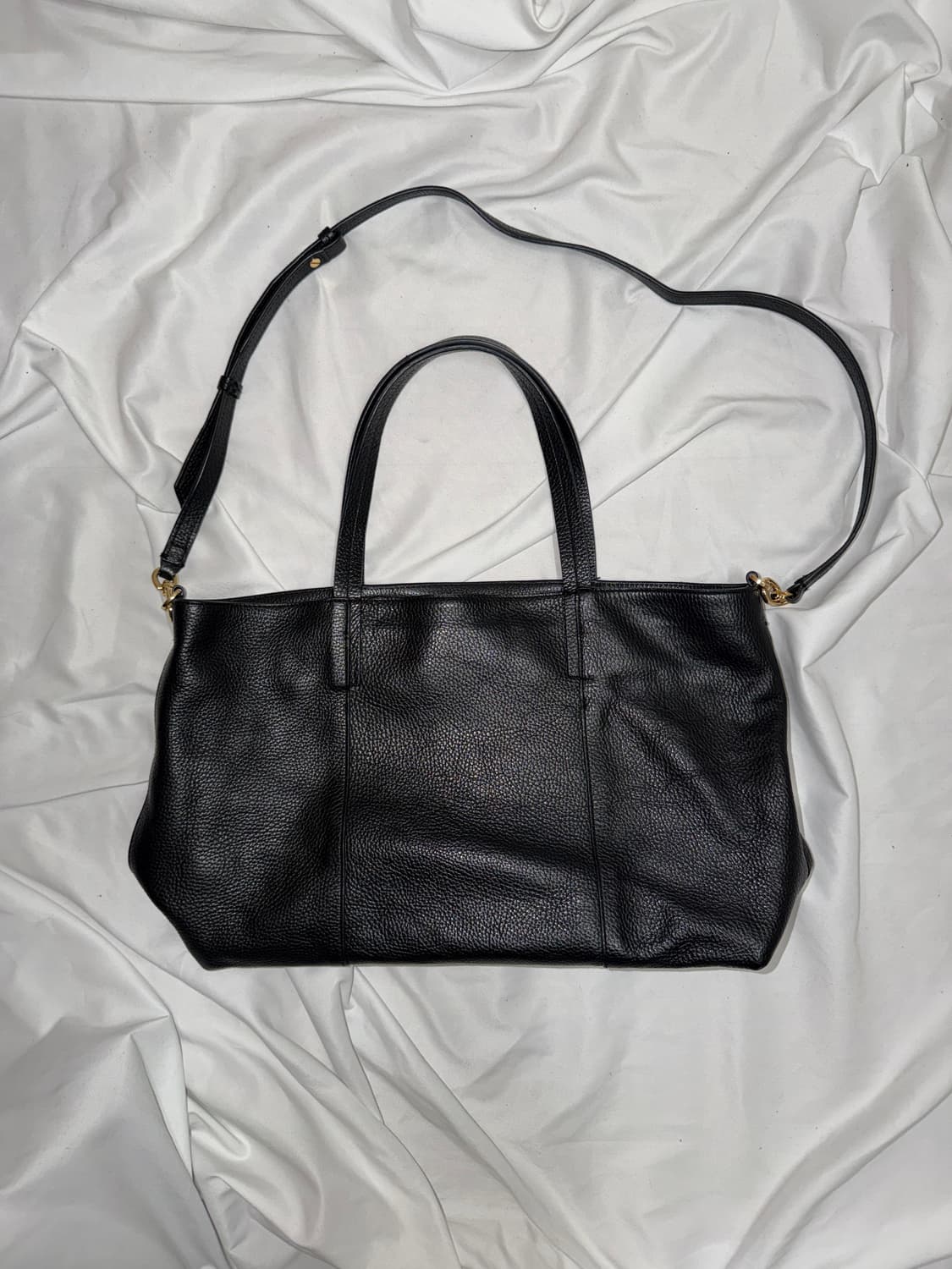 바나나리퍼블릭 레더 도트백 상품이미지3