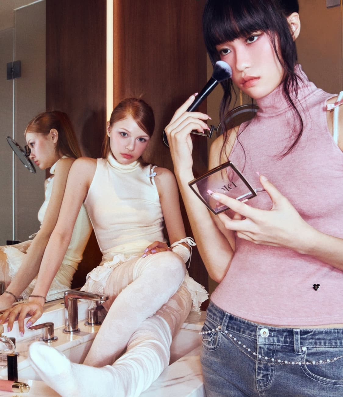 (새상품) 포어링 타이니 리본 니트 핑크 목폴라 슬리브리스 상품이미지2