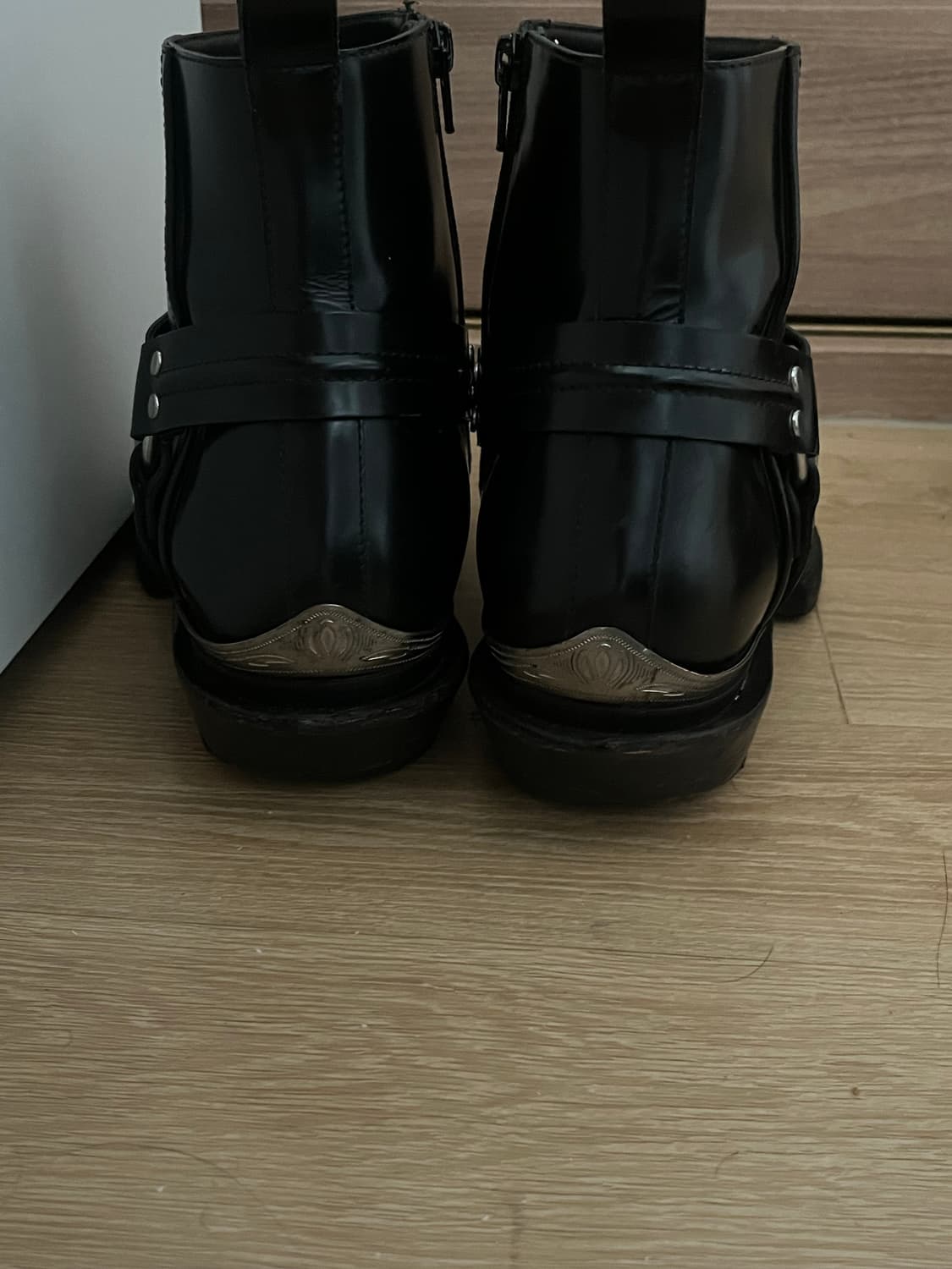 발렌시아가 산티아고 하네스 부츠 상품이미지8