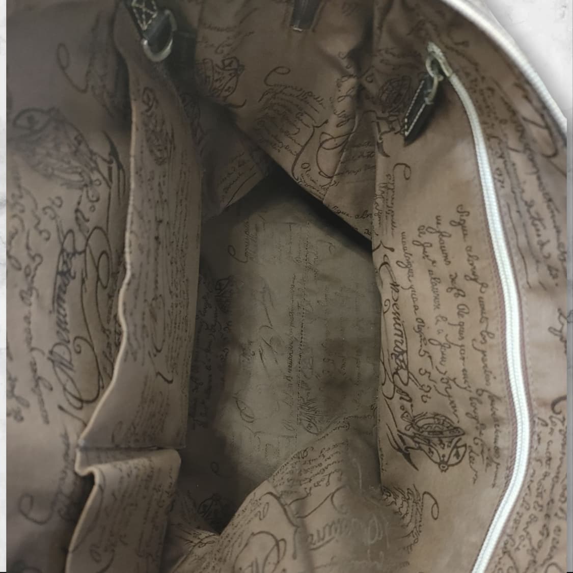 벨루티 스크리토 레더 컨버스 토트백 상품이미지9