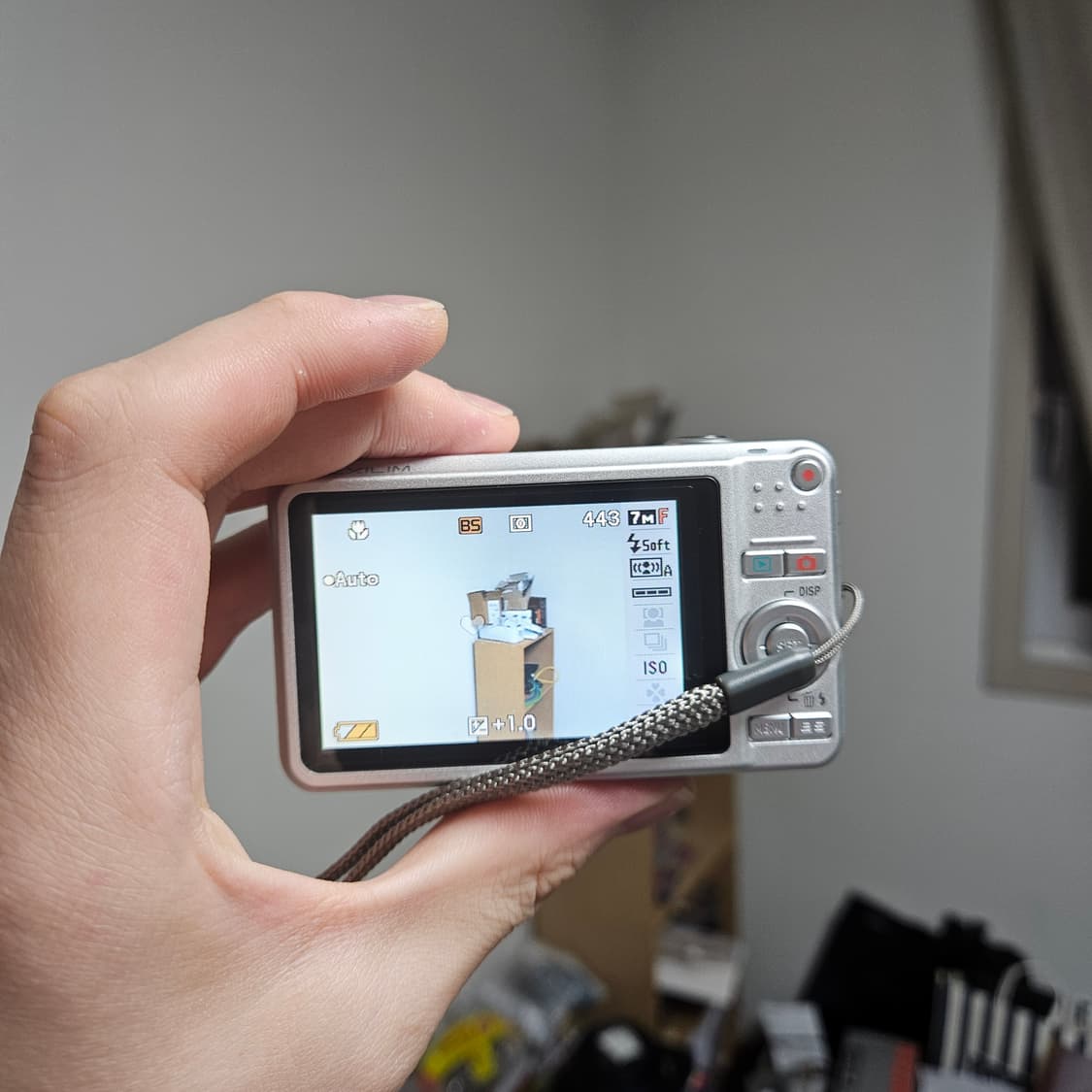 (프리지아, 채영 디카) 카시오 엑슬림 EX-Z85 실버 디카 상품이미지3