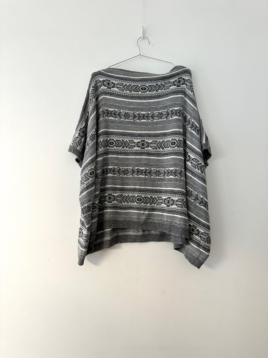 Shoulder open ston point half knit 상품이미지5