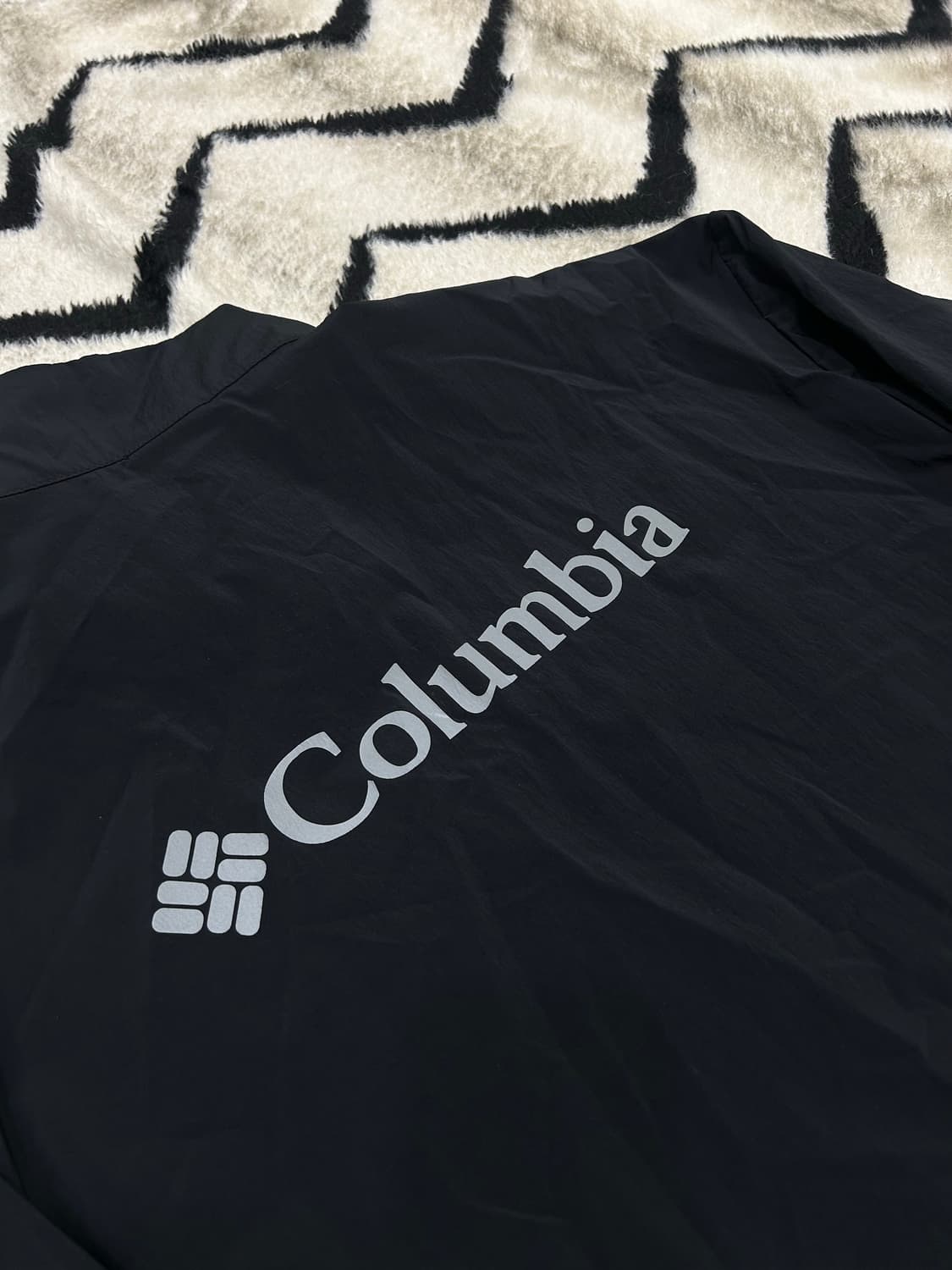 [L]컬럼비아 빅로고 우븐 바람막이/블랙 상품이미지1