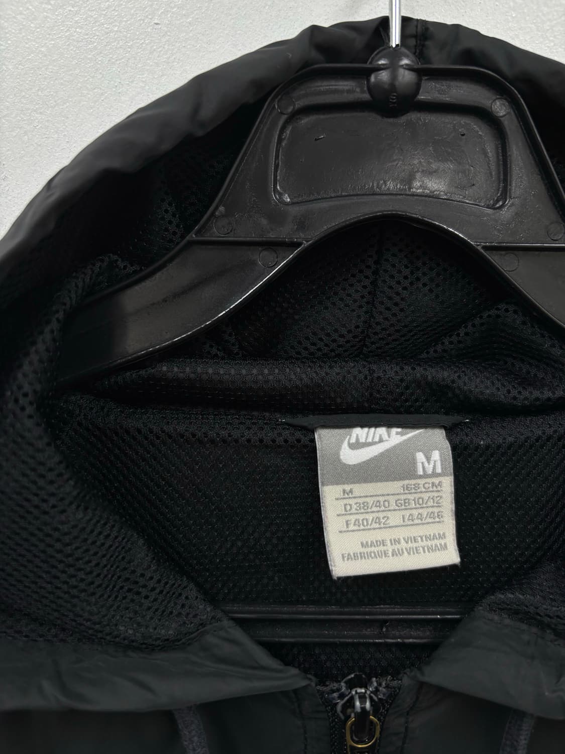 나이키 우먼 투웨이 후드바람막이 상품이미지4