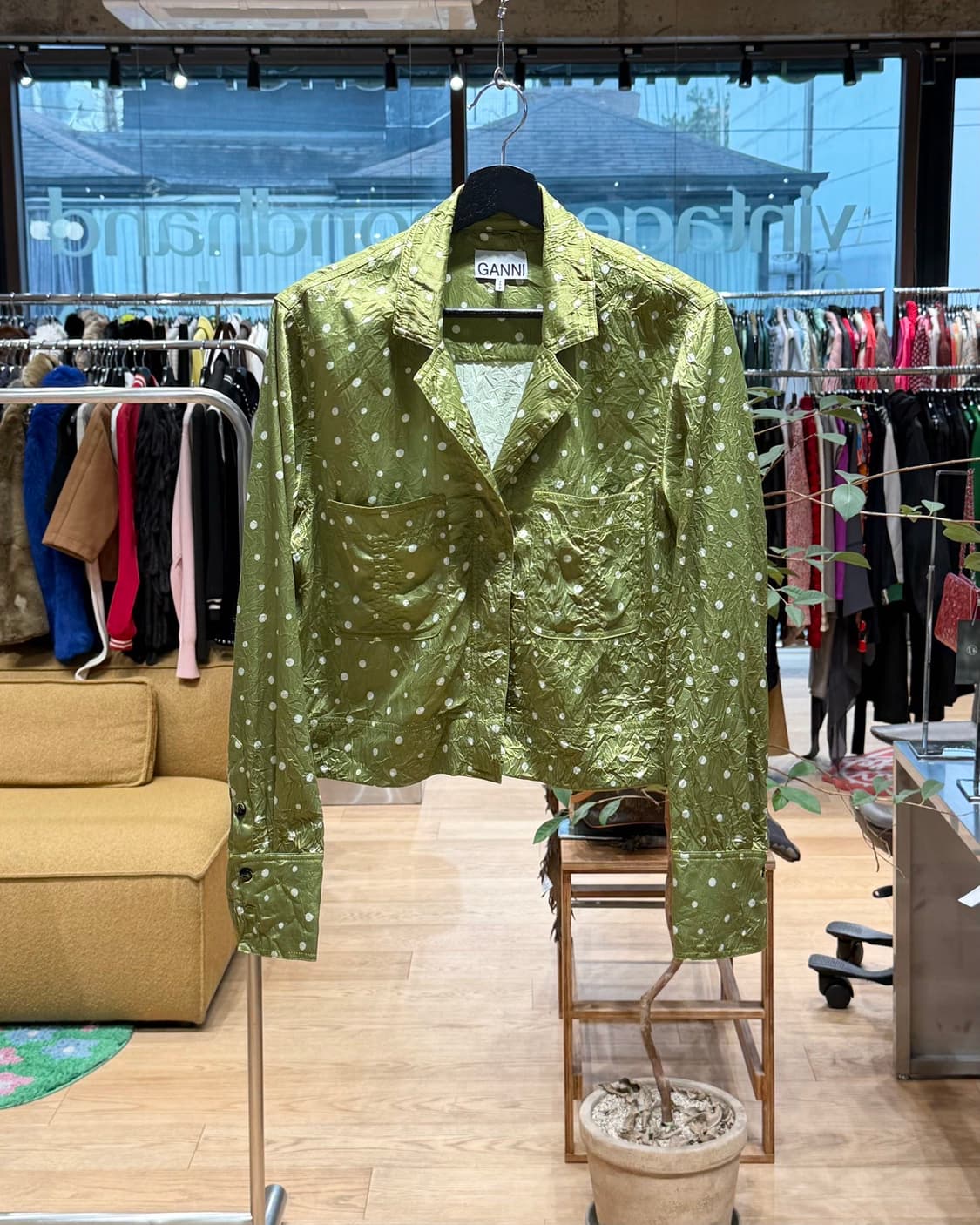 가니 그린 실키 폴카 도트 크롭 셔츠 상품이미지1