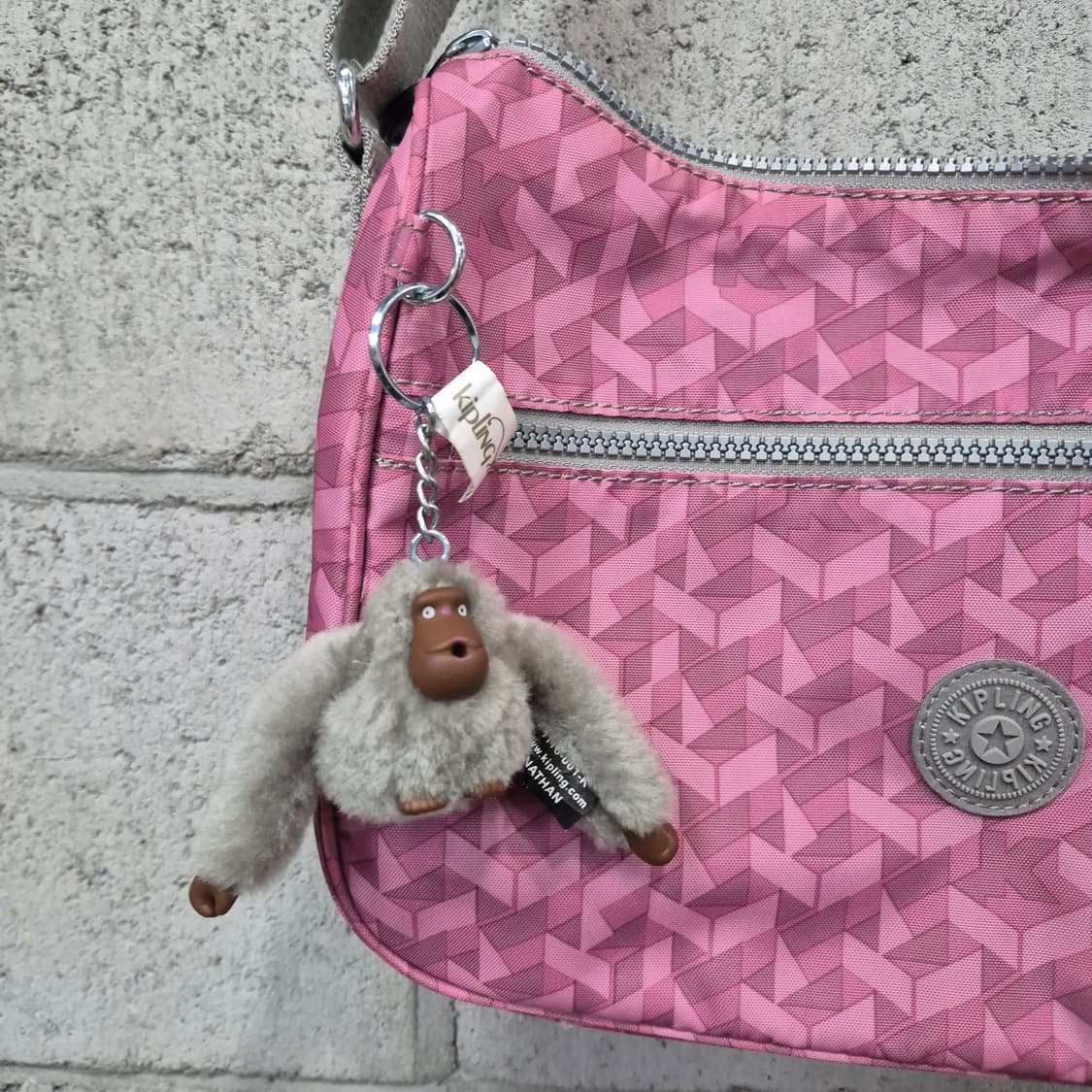 키플링 핑크 크로스백 상품이미지3