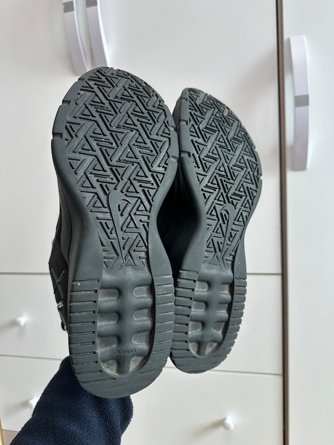 나이키 에어맥스 알파트레이너4 블랙 올검 280 상품이미지6