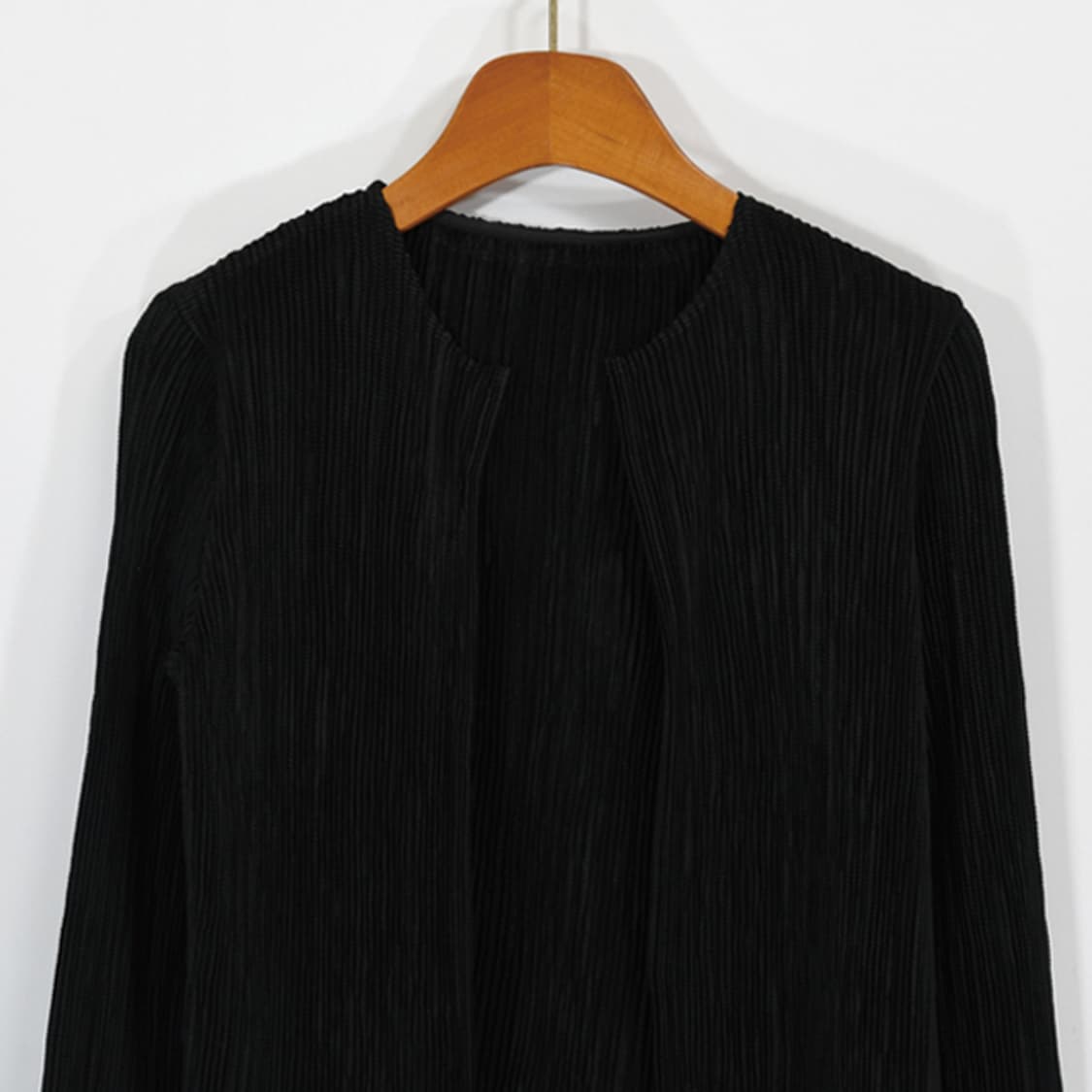 SPECCHIO pleats 블랙가디건형자켓 상품이미지3