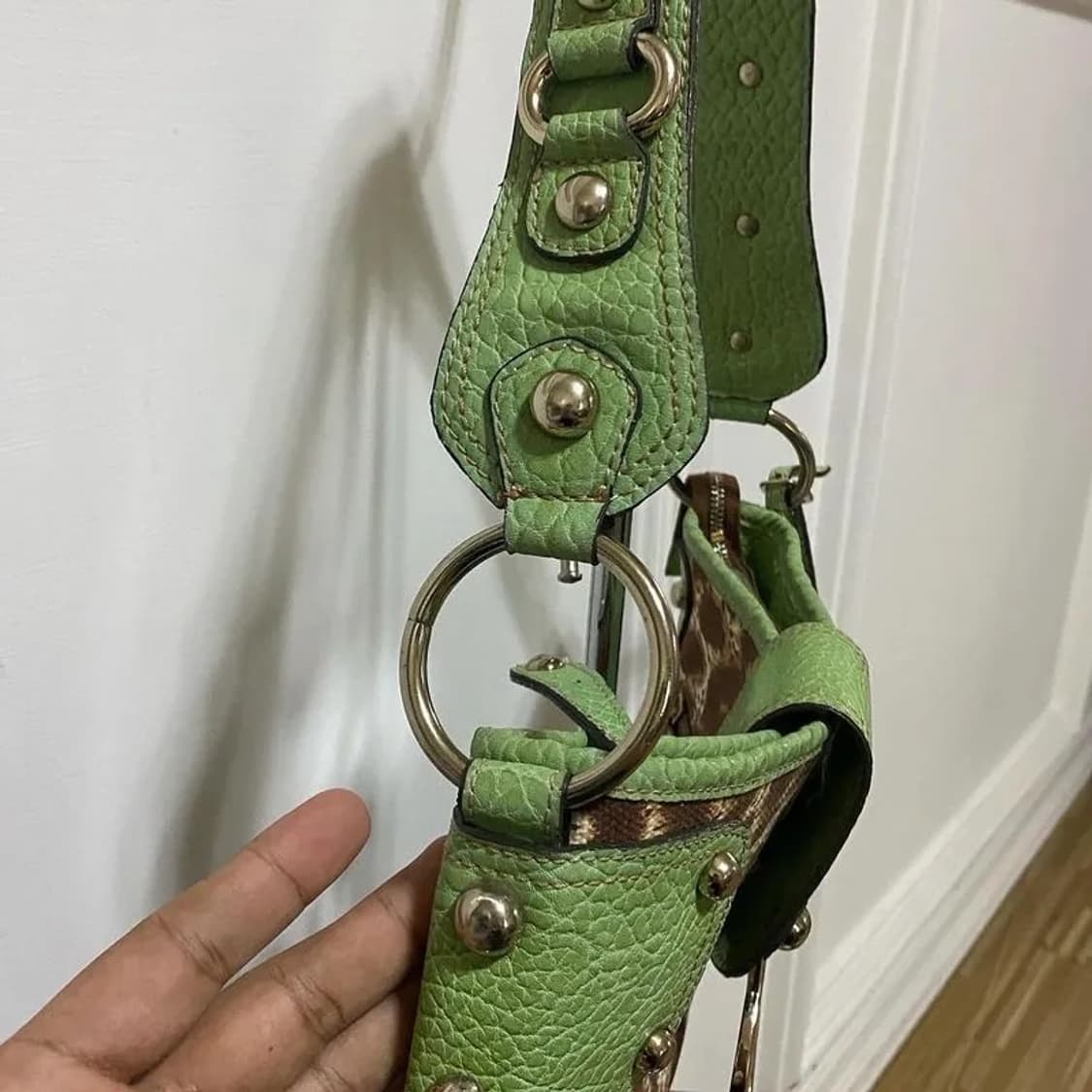  GUESS게스 Y2k 레오파드 숄더백 상품이미지4