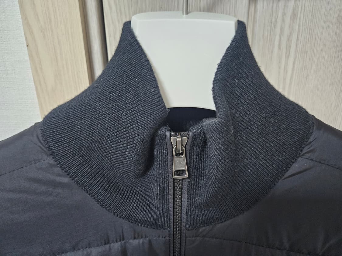 몽클레어 니트패딩 23fw 상품이미지3