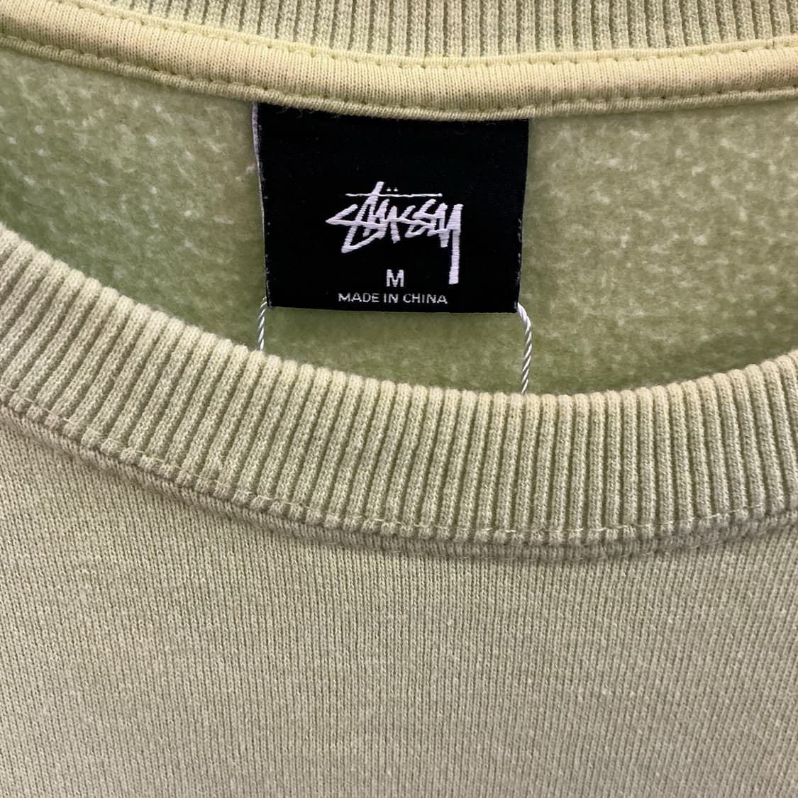 스투시 베이직 로고 스웨트셔츠 상품이미지2