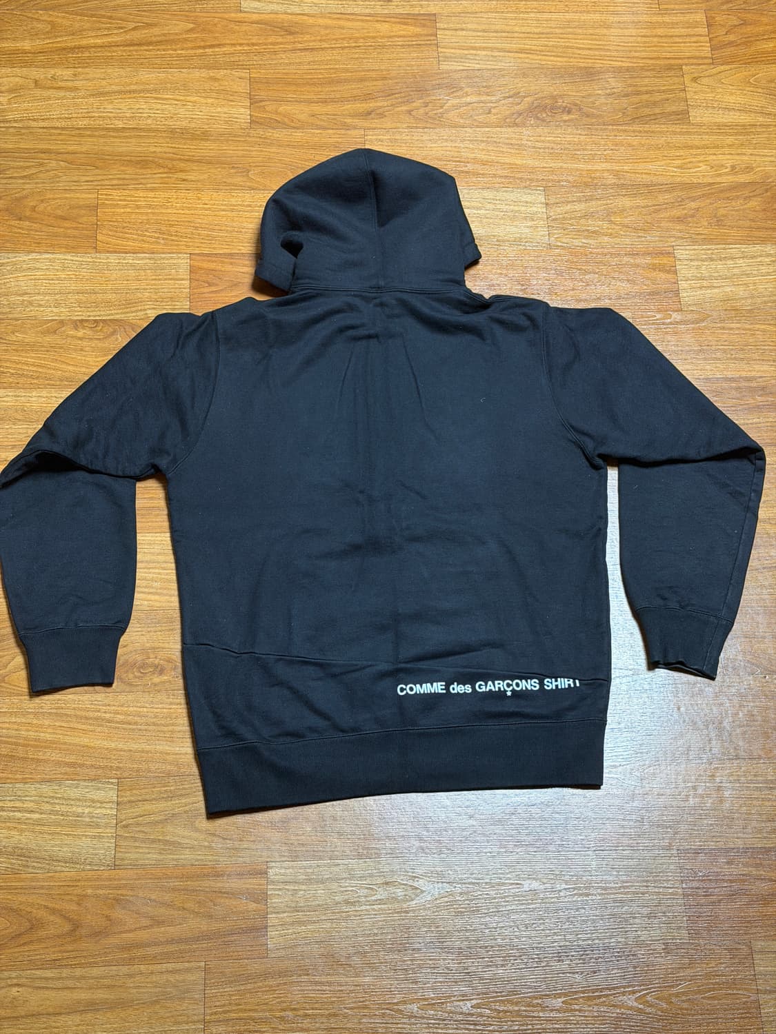 슈프림 x 꼼데가르송 스플릿 로고 후드 상품이미지2